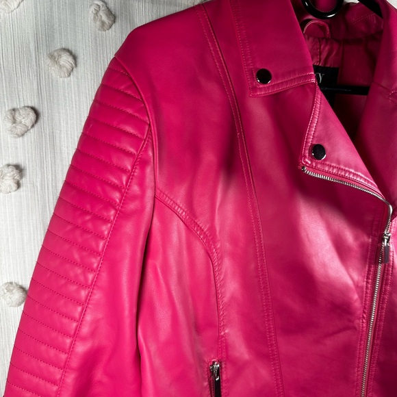 New York & Company Women’s Hot Pink Faux Leather Jacket Size Large - Picture 4 of 10